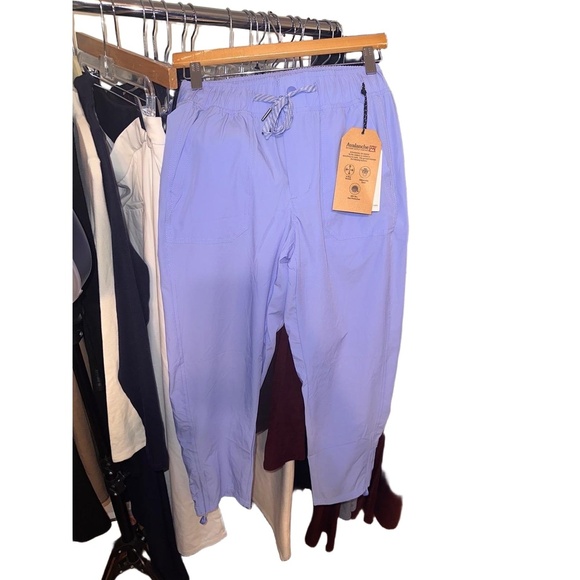 Avalanche Pants Womens Size XS Periwinkle Lavender Active Quick Dry Performance - Picture 1 of 5